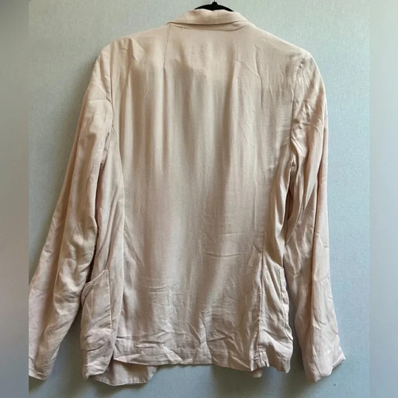 Talula Aritzia Baby Pink Kent Open Blazer Sz  8 - Picture 2 of 8